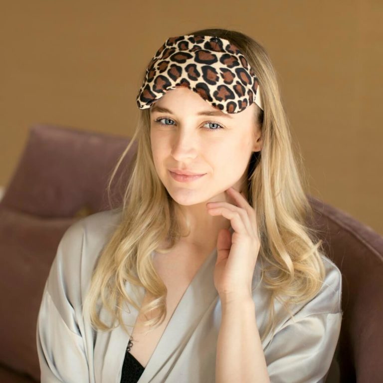 Clay, Lavendar Scented Hot Eye Mask FOMI Care We Bring Relief Naturally